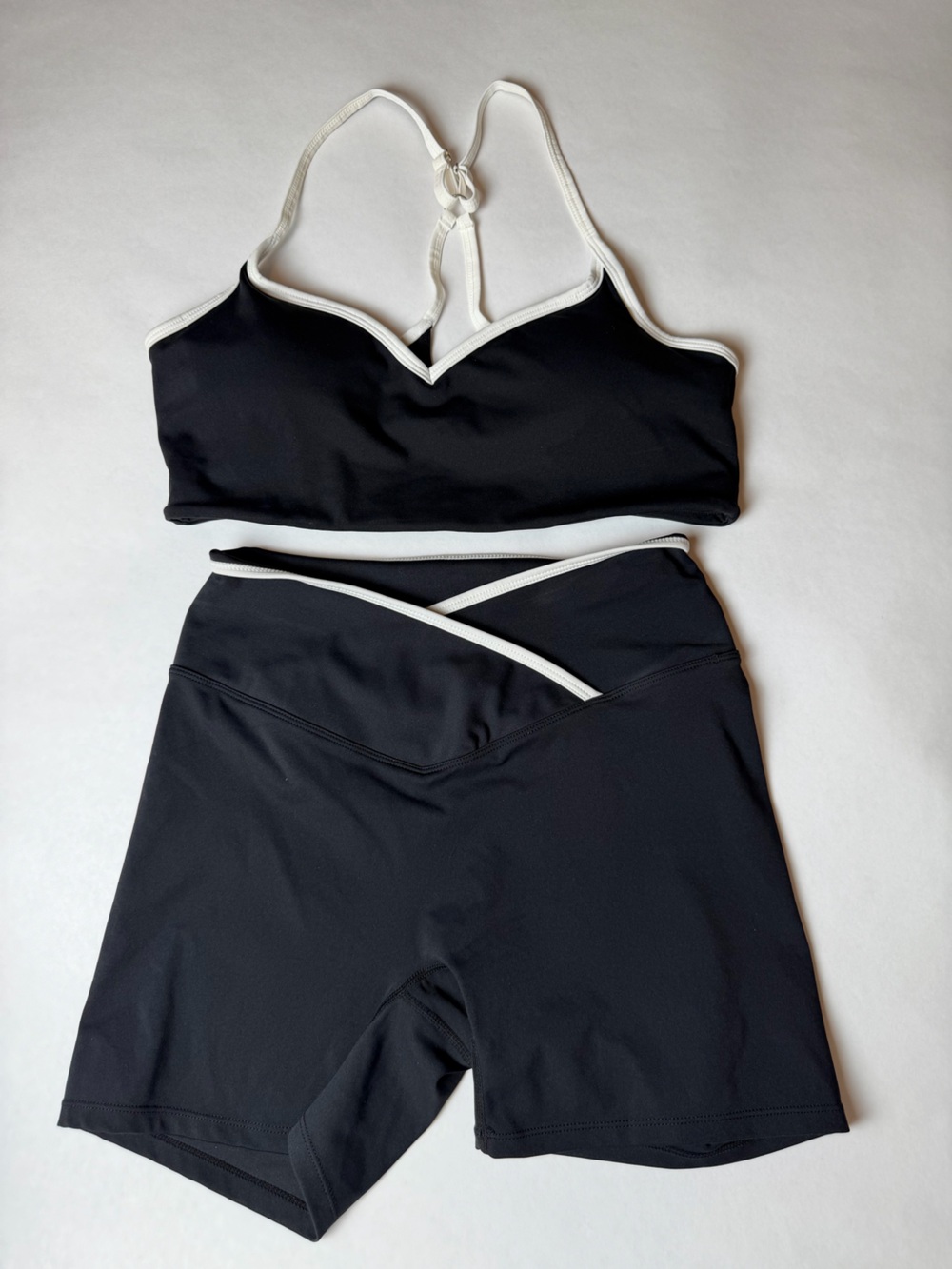Black Biker Shorts & Sports Bra Set White Trim Size S